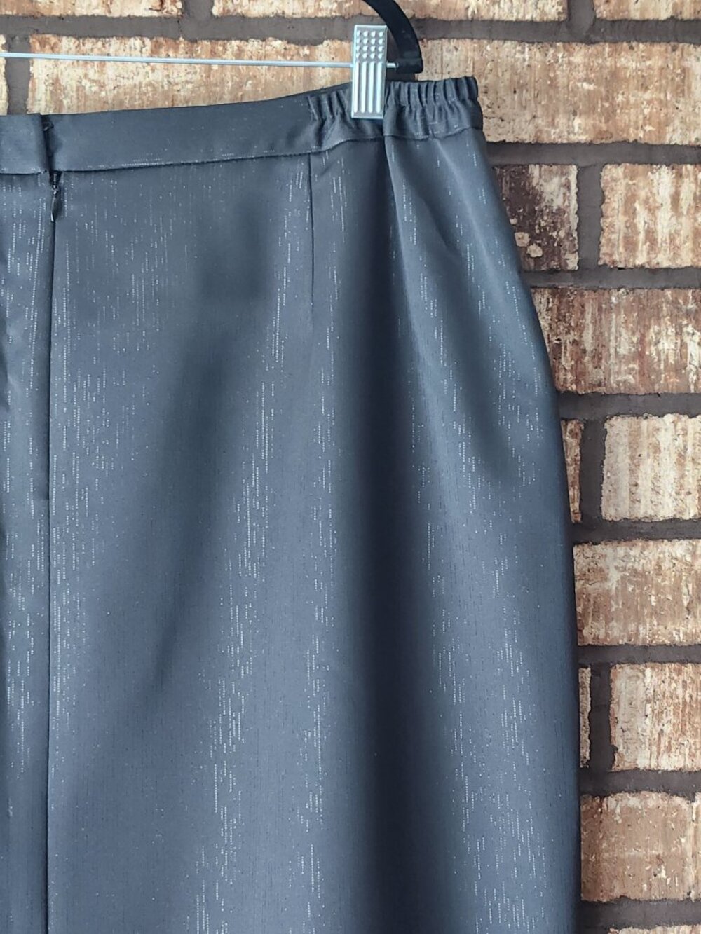 Le Suit Two Piece Formal Suit Black Silver Thread Accent Long Skirt Size 18W - Picture 4 of 11